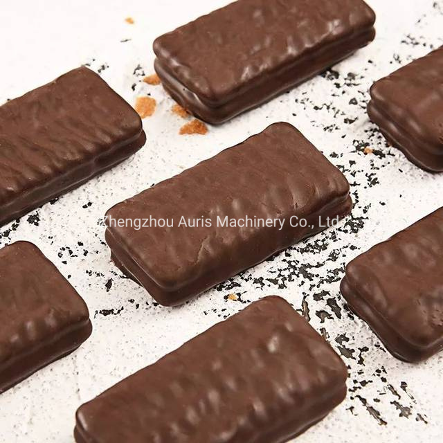 Linha automática completa chocolate do Enrober dos doces de chocolate que revista a máquina com túnel refrigerando