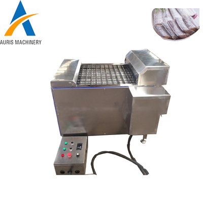 Máquina de corte automática 500kg dos peixes pela máquina de corte dos peixes frescos do Ribbonfish da hora