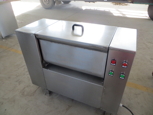 carne de salsicha da máquina 100kg/Time do misturador do cortador 75rpm que enche o misturador