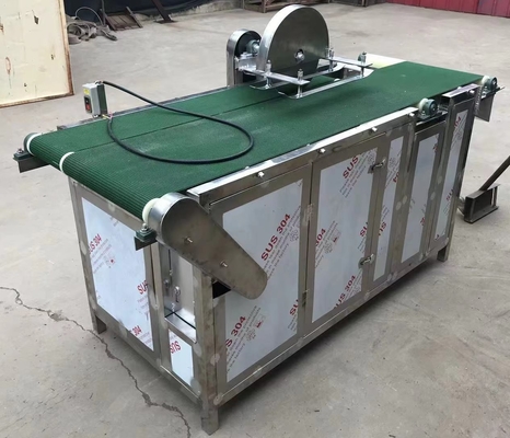 A fatura elétrica da salsicha faz à máquina a linha de produção inoxidável maquinaria da salsicha 304 500kg/H