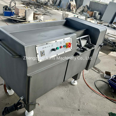 máquina congelada 2.25kw congelada 500kg/H do cortador da carne da máquina do cortador da carne