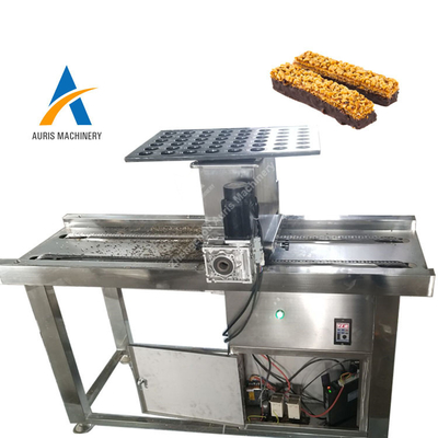 O chocolate de aço inoxidável do bolo polvilha o sal e o Sugar Sprinkling Machine