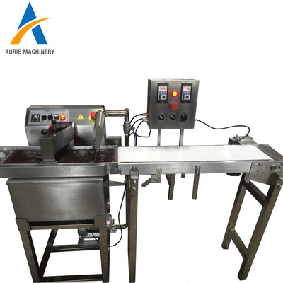 máquina de molde do chocolate dos 10m/Min Chocolate Tempering Machine Enrobing 304ss