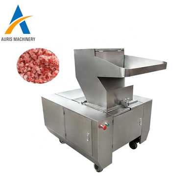 O moedor animal Machine Crushing Meat do osso que corta a carne de porco da carne marca a retalhadora da serra da carne